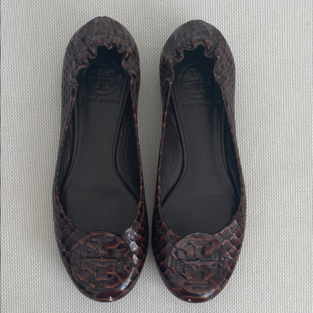 Tory Burch Women's Dark Brown Textured Flats